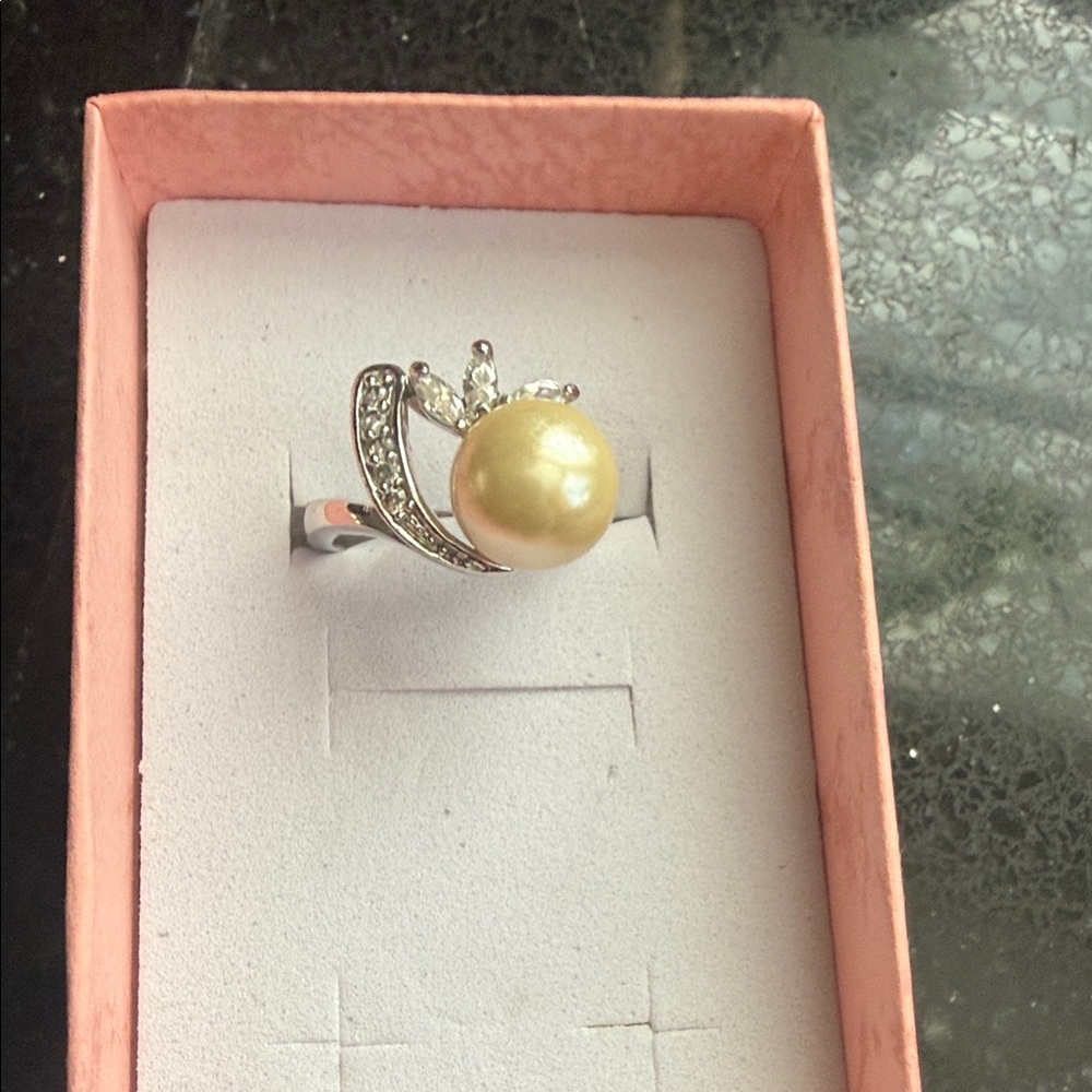 Golden Pearl and Cubic Zirconia Silver Ring gold plated